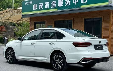 Volkswagen Lavida, 2023 год, 1 240 000 рублей, 4 фотография