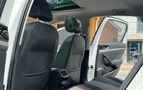 Volkswagen Lavida, 2023 год, 1 240 000 рублей, 9 фотография