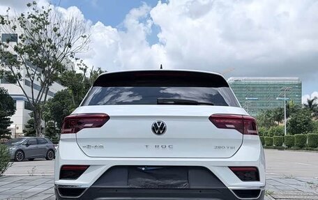 Volkswagen T-Roc I, 2022 год, 1 350 000 рублей, 6 фотография