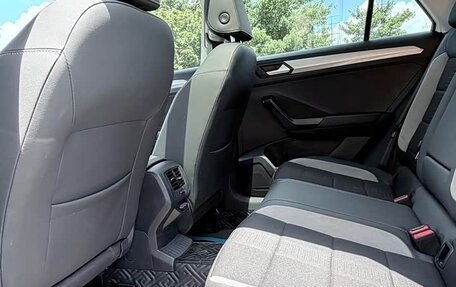 Volkswagen T-Roc I, 2022 год, 1 350 000 рублей, 9 фотография