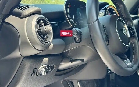 MINI Hatch, 2022 год, 1 630 000 рублей, 13 фотография