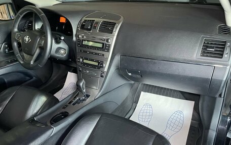 Toyota Avensis III рестайлинг, 2011 год, 955 000 рублей, 10 фотография