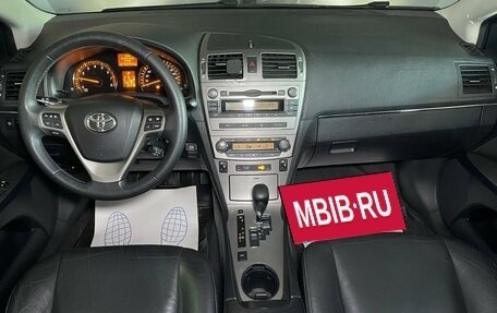 Toyota Avensis III рестайлинг, 2011 год, 955 000 рублей, 11 фотография