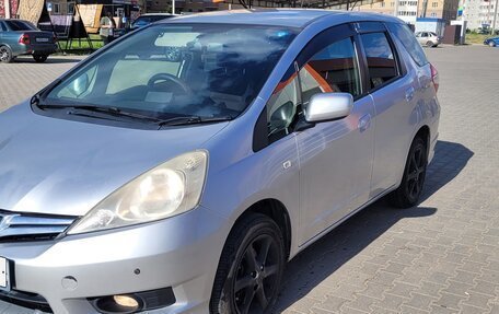 Honda Fit Shuttle I рестайлинг, 2012 год, 700 000 рублей, 3 фотография