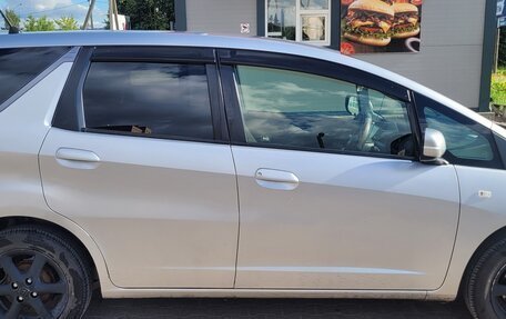 Honda Fit Shuttle I рестайлинг, 2012 год, 700 000 рублей, 7 фотография