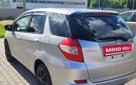 Honda Fit Shuttle I рестайлинг, 2012 год, 700 000 рублей, 4 фотография