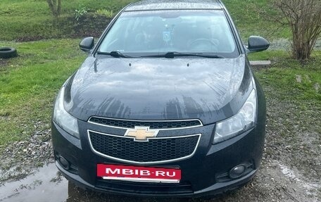 Chevrolet Cruze II, 2012 год, 650 000 рублей, 3 фотография