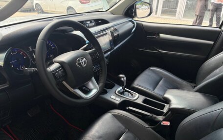 Toyota Hilux VIII, 2016 год, 3 095 900 рублей, 15 фотография
