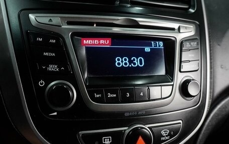 Hyundai Solaris II рестайлинг, 2016 год, 979 000 рублей, 12 фотография