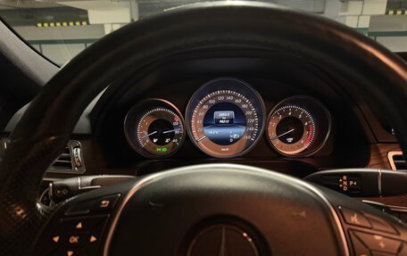 Mercedes-Benz E-Класс, 2015 год, 2 900 000 рублей, 12 фотография