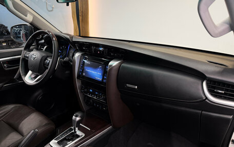 Toyota Fortuner II, 2017 год, 3 270 000 рублей, 18 фотография