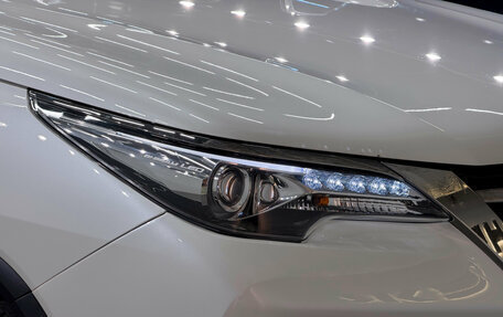 Toyota Fortuner II, 2017 год, 3 270 000 рублей, 24 фотография