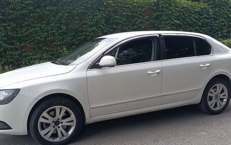 Skoda Superb III рестайлинг, 2013 год, 825 000 рублей, 1 фотография