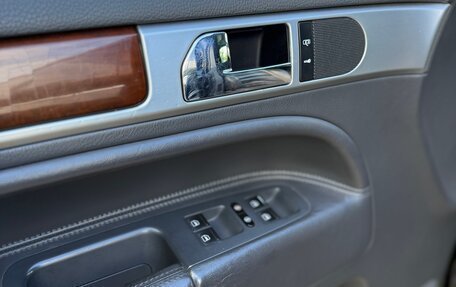 Volkswagen Touareg III, 2006 год, 750 000 рублей, 18 фотография
