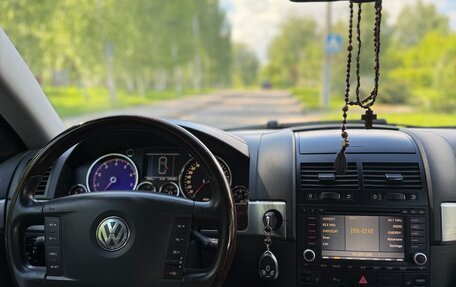 Volkswagen Touareg III, 2006 год, 750 000 рублей, 25 фотография