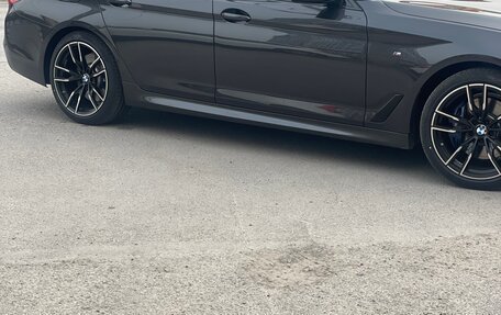 BMW 5 серия, 2019 год, 5 000 000 рублей, 3 фотография