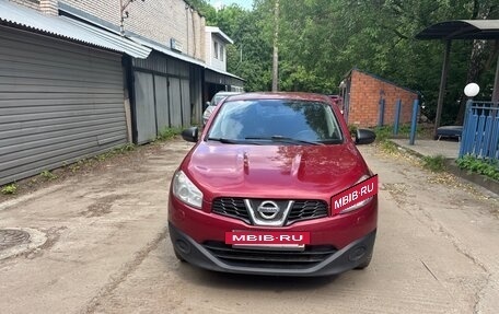 Nissan Qashqai, 2011 год, 650 000 рублей, 3 фотография
