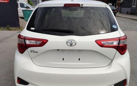 Toyota Vitz, 2018 год, 1 070 000 рублей, 9 фотография