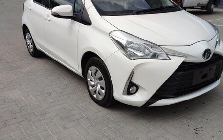 Toyota Vitz, 2018 год, 1 070 000 рублей, 10 фотография