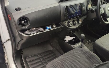 Toyota Vitz, 2018 год, 1 070 000 рублей, 15 фотография