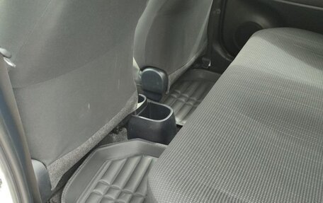 Toyota Vitz, 2018 год, 1 070 000 рублей, 16 фотография