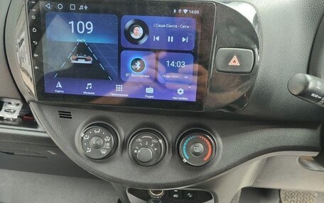 Toyota Vitz, 2018 год, 1 070 000 рублей, 20 фотография