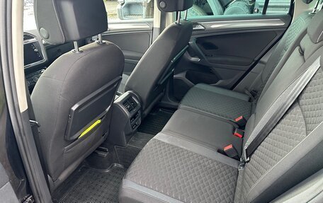 Volkswagen Tiguan II, 2018 год, 1 950 000 рублей, 7 фотография