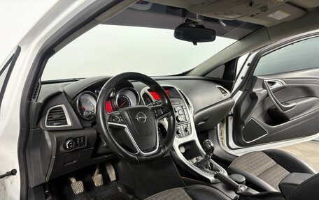 Opel Astra J, 2012 год, 860 000 рублей, 11 фотография