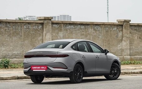 BYD Qin, 2025 год, 2 100 000 рублей, 6 фотография