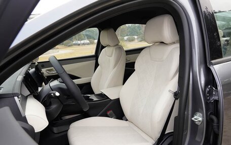 BYD Qin, 2025 год, 2 100 000 рублей, 24 фотография