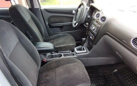 Ford Focus II рестайлинг, 2006 год, 450 000 рублей, 26 фотография