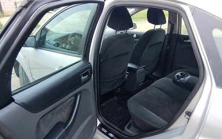 Ford Focus II рестайлинг, 2006 год, 450 000 рублей, 31 фотография