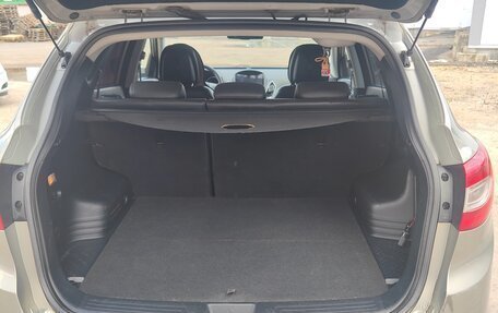 Hyundai ix35 I рестайлинг, 2010 год, 950 000 рублей, 6 фотография