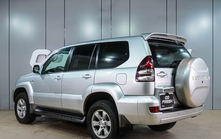 Toyota Land Cruiser Prado 120 рестайлинг, 2003 год, 2 099 000 рублей, 2 фотография