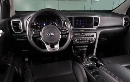 KIA Sportage IV рестайлинг, 2019 год, 2 484 000 рублей, 6 фотография