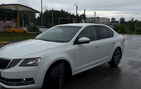 Skoda Octavia, 2017 год, 1 630 000 рублей, 5 фотография