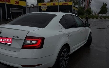 Skoda Octavia, 2017 год, 1 630 000 рублей, 8 фотография