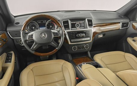 Mercedes-Benz M-Класс, 2013 год, 2 499 000 рублей, 7 фотография
