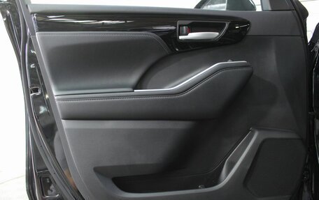 Toyota Highlander, 2023 год, 5 000 000 рублей, 12 фотография