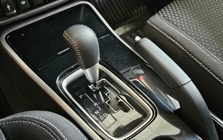 Mitsubishi Outlander III рестайлинг 3, 2019 год, 1 980 000 рублей, 15 фотография