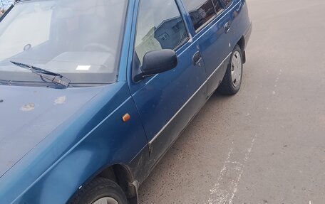 Daewoo Nexia I рестайлинг, 2001 год, 55 000 рублей, 5 фотография