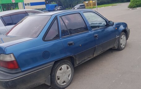 Daewoo Nexia I рестайлинг, 2001 год, 55 000 рублей, 3 фотография