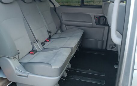 Hyundai H-1 II рестайлинг, 2017 год, 2 060 000 рублей, 8 фотография