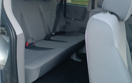 Hyundai H-1 II рестайлинг, 2017 год, 2 060 000 рублей, 9 фотография