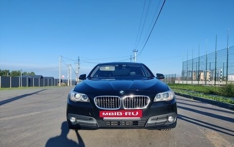 BMW 5 серия, 2016 год, 2 400 000 рублей, 2 фотография
