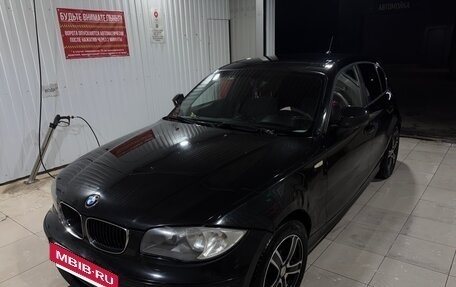 BMW 1 серия, 2010 год, 900 000 рублей, 5 фотография