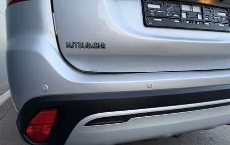 Mitsubishi Outlander III рестайлинг 3, 2019 год, 2 030 000 рублей, 39 фотография