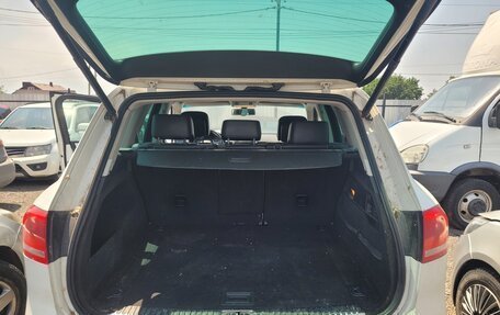 Volkswagen Touareg III, 2012 год, 1 940 000 рублей, 3 фотография