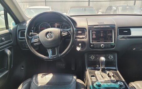 Volkswagen Touareg III, 2012 год, 1 940 000 рублей, 7 фотография