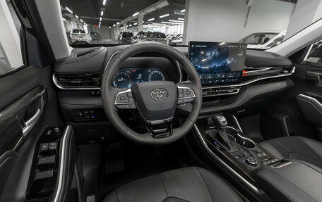 Toyota Highlander, 2026 год, 5 300 000 рублей, 7 фотография